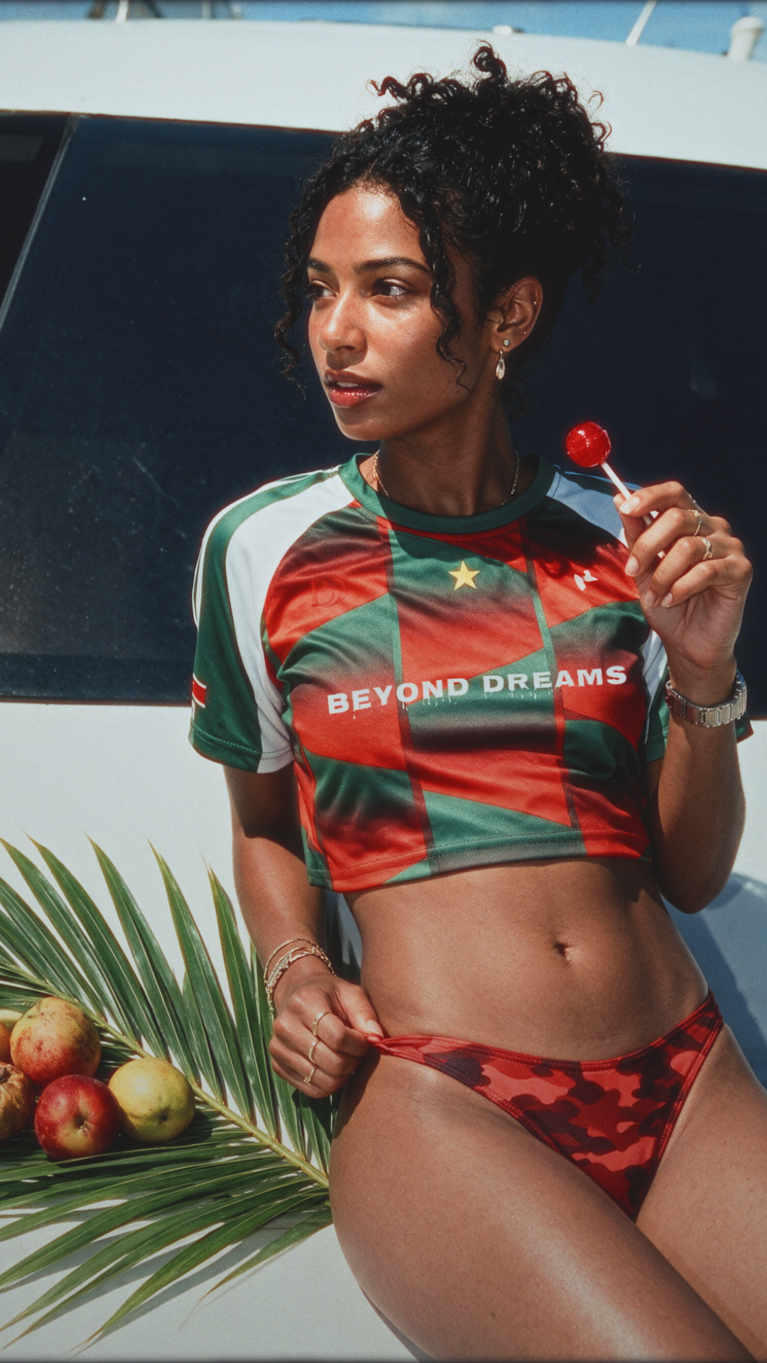 Crop Top United